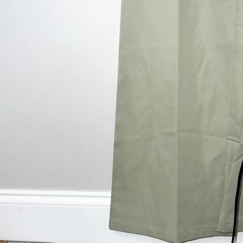 Princess Polly NWT Loretta Jumpsuit Khaki - Picture 5 of 10